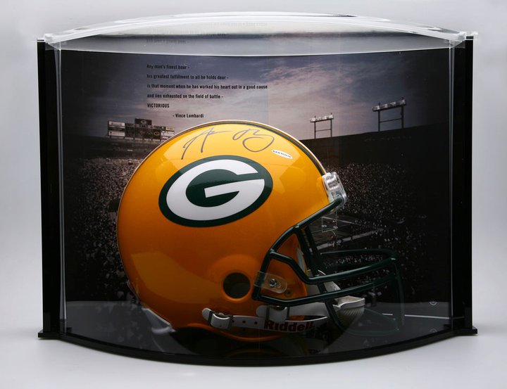 Upper Deck Curve Sports Memorabilia Display Guide 3