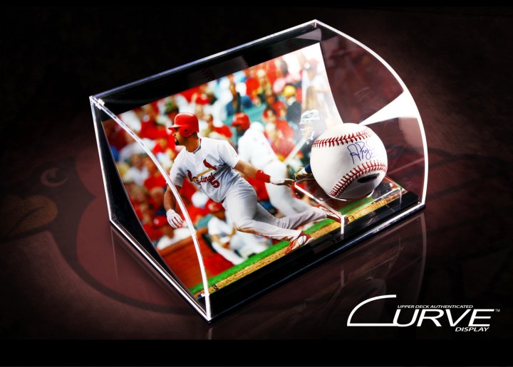 Upper Deck Curve Sports Memorabilia Display Guide 14