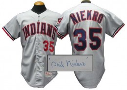 Phil Niekro Signed Jersey 1